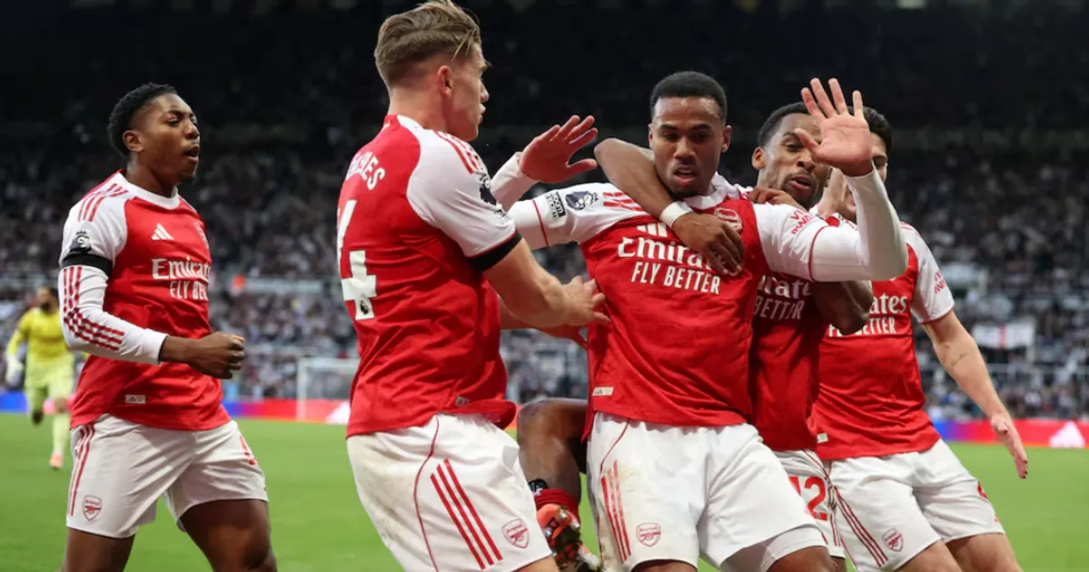 Arsenal Set to Go Top as Liverpool and Chelsea Eye Return to Winning Ways