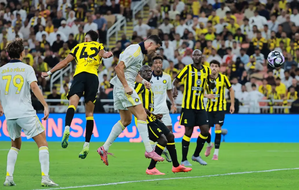 Ronaldo and Mane Score as Al-Nassr Beat Al-Ittihad to Go Top of Saudi Pro League