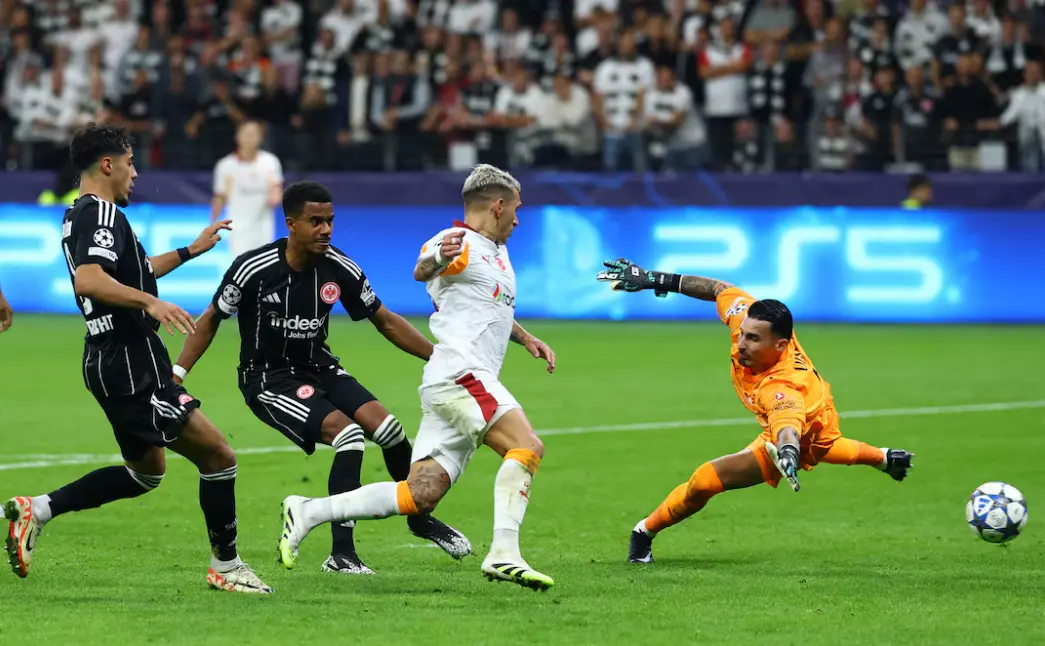 Frankfurt Thrash Galatasaray 5-1 on Champions League Return