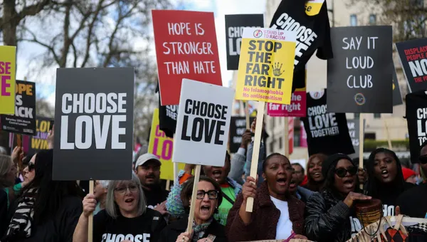 Tens of Thousands Protest in London Against Rise of Far-Right Politics