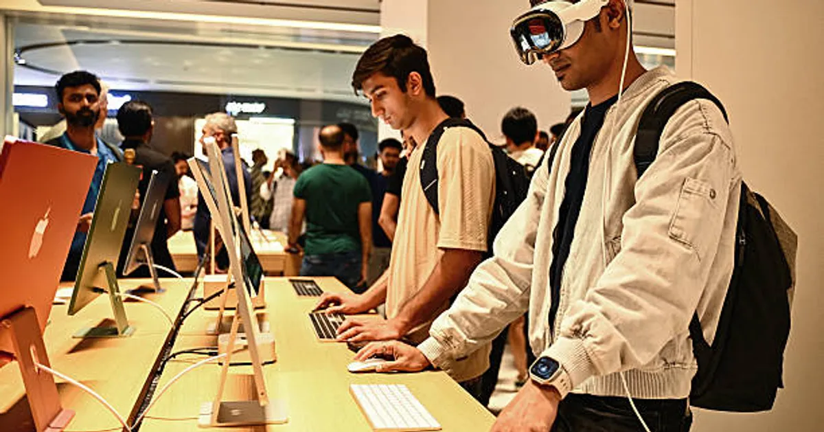 Apple Hebbal Store Opens in Bengaluru: A Boost for India’s Tech Scene in 2025