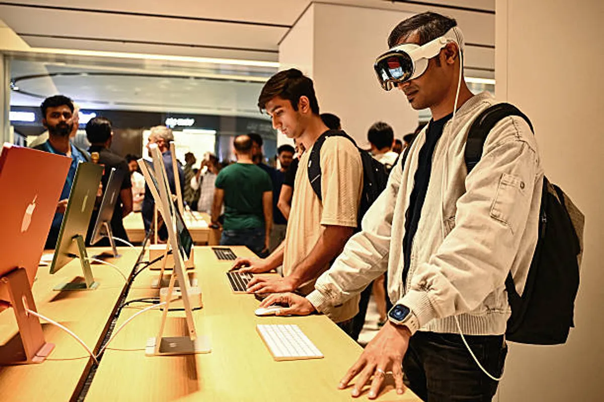 Apple Hebbal Store Opens in Bengaluru: A Boost for India’s Tech Scene in 2025