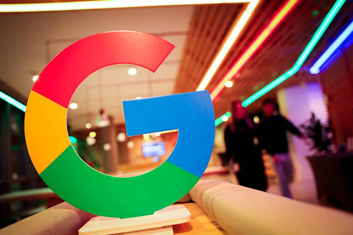 U.S. Lawmakers Push Google, Apple to Remove Apps That Track Immigration Agents