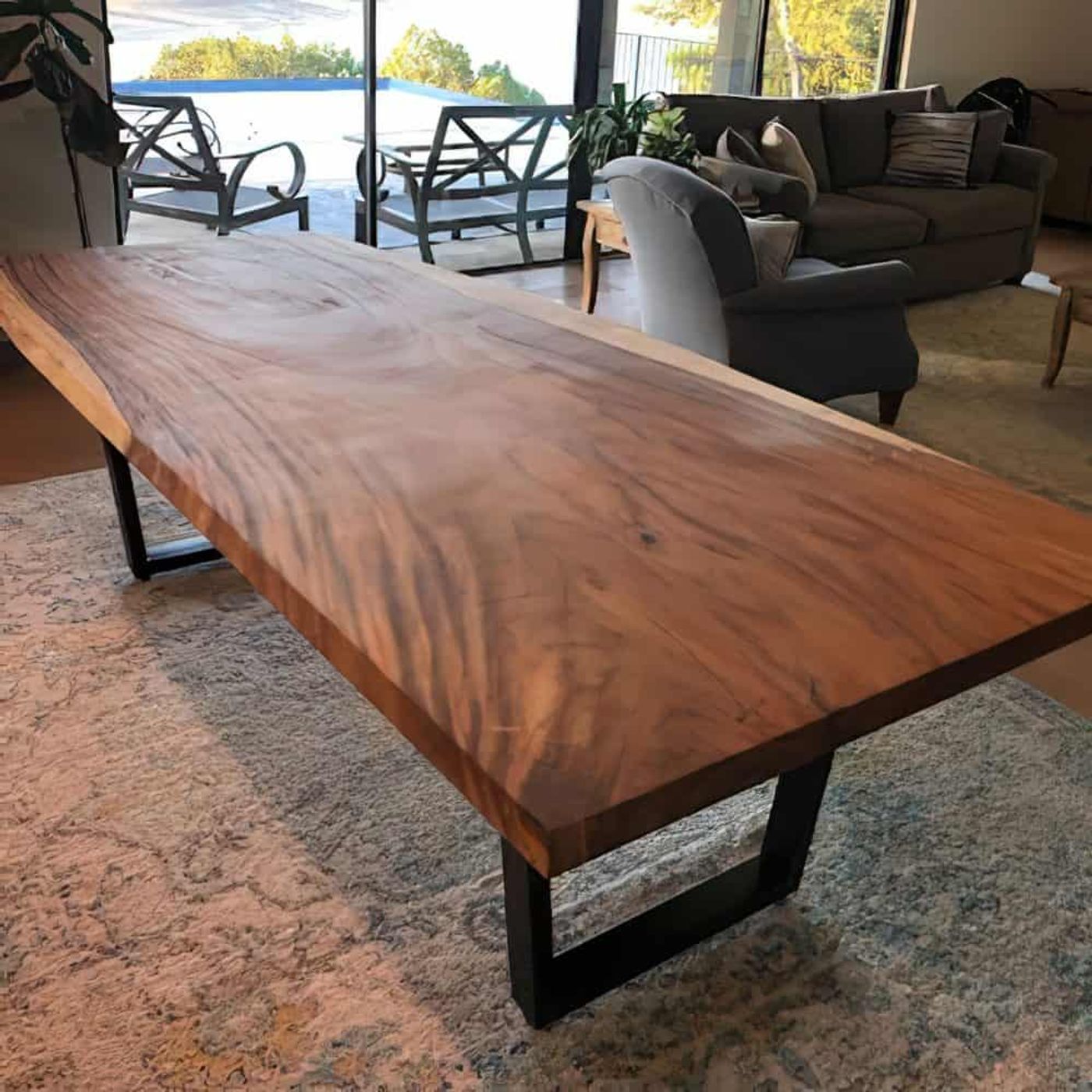 Tree trunk table