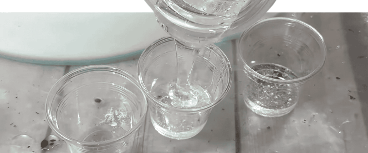 How to Stay Safe When Using Epoxy Resin image