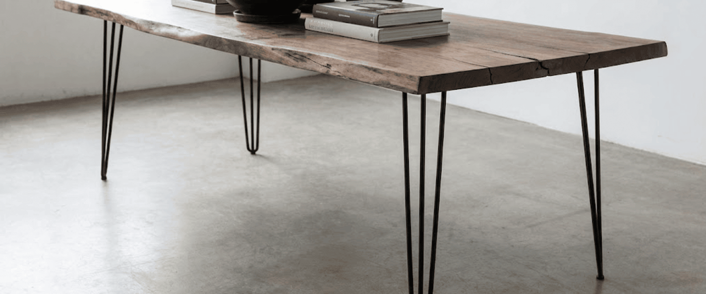 Assessing the Load-Bearing Capacity of Different Live Edge Dining Table Bases image