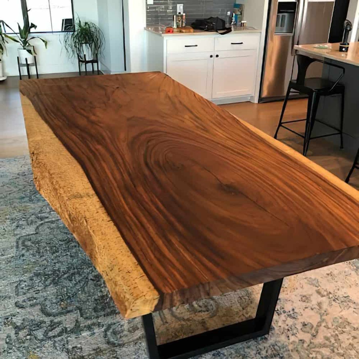 Contemporary table