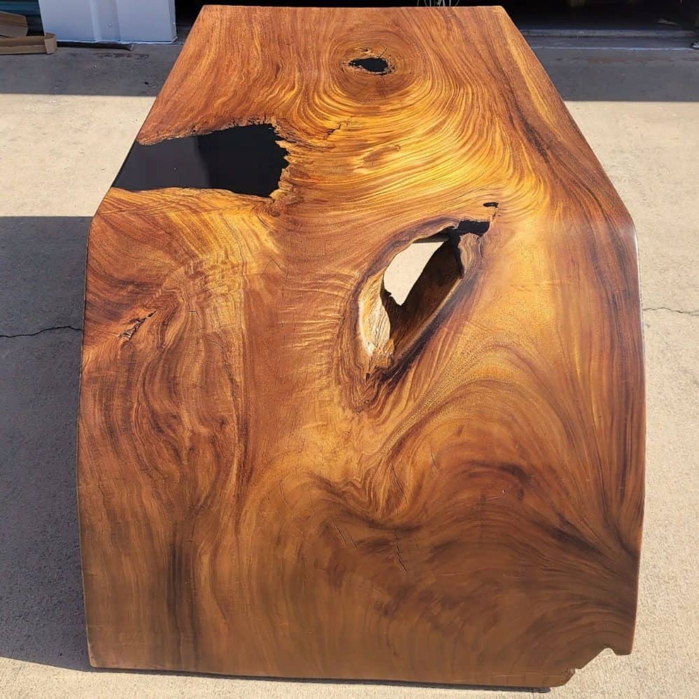 Water Fall Table