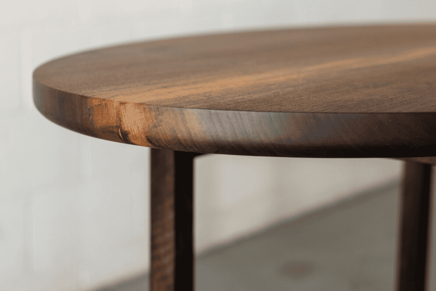 Slab Shapes and How They Affect Table Flow & Function image