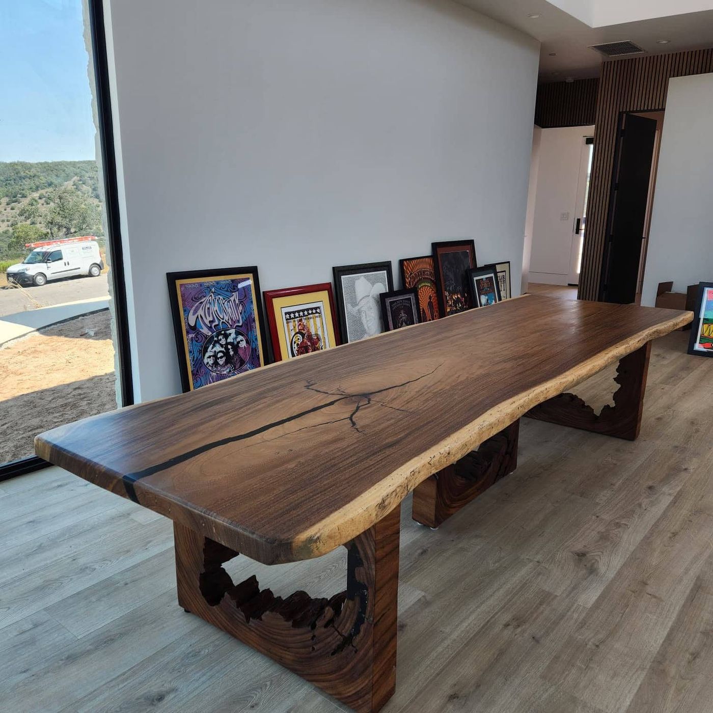 Moruxo custom live edge piece 5