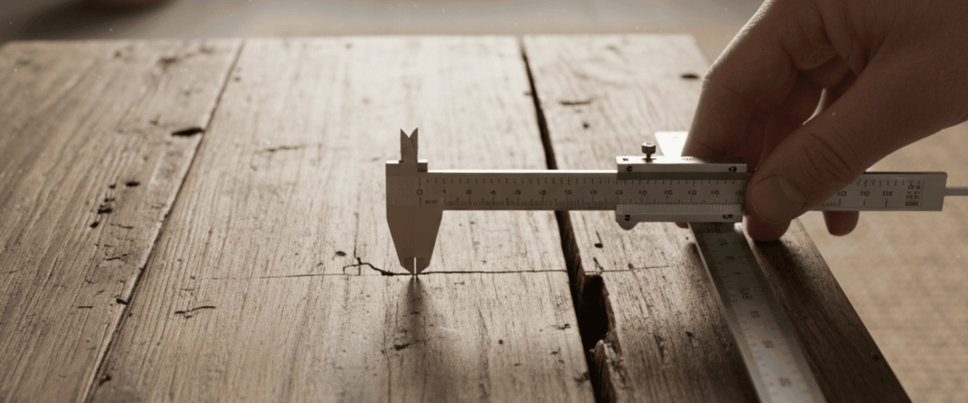 Cross-Grain vs End-Grain Cracking: What Normal in Your Table image