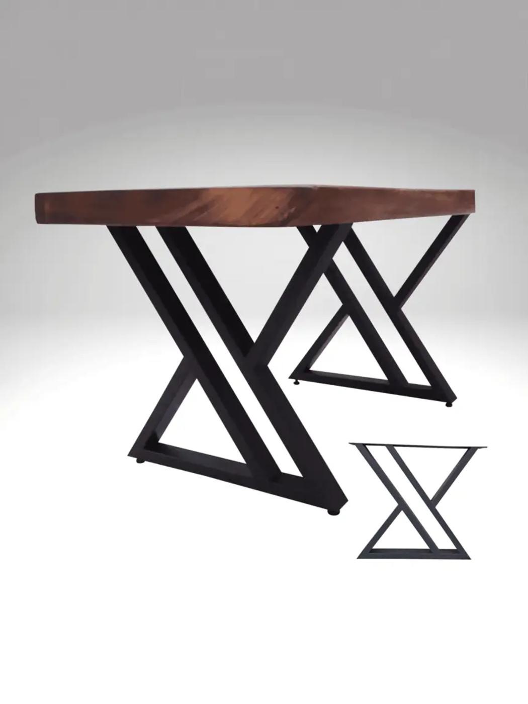 Double Y Legs on Table