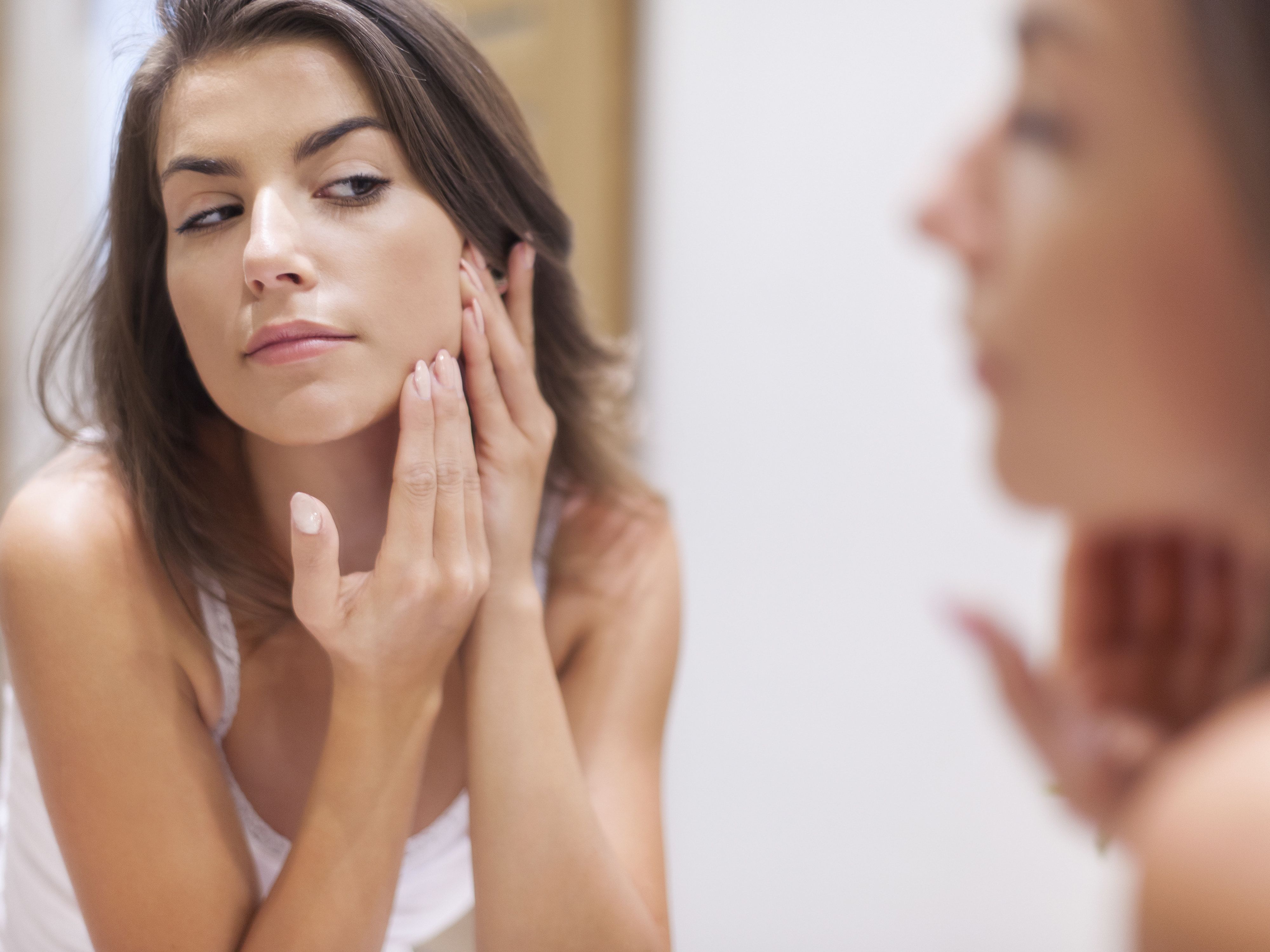 What Causes Acne? The Top 10 Culprits | Avalon Laser