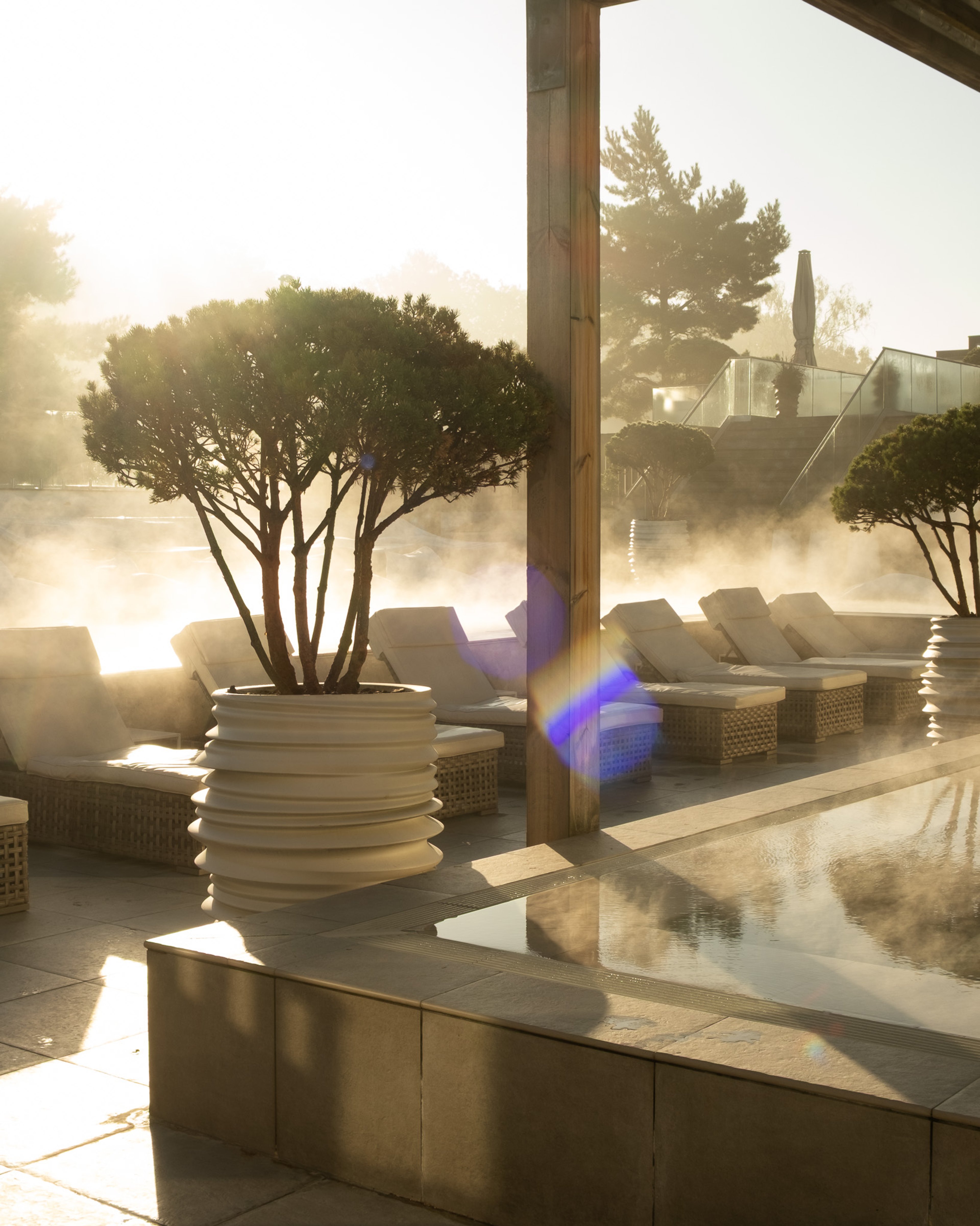 Pool Club i dimma