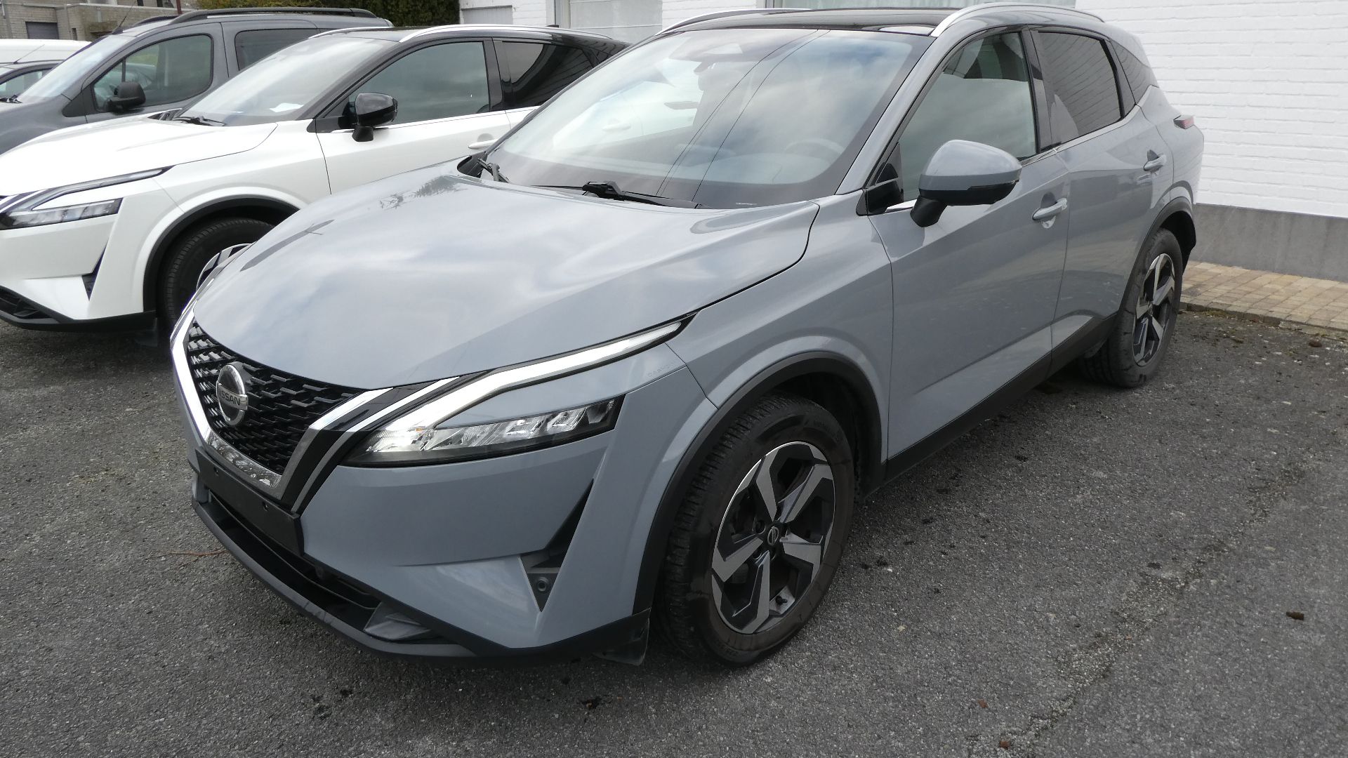 NISSAN QASHQAI 1.3i
