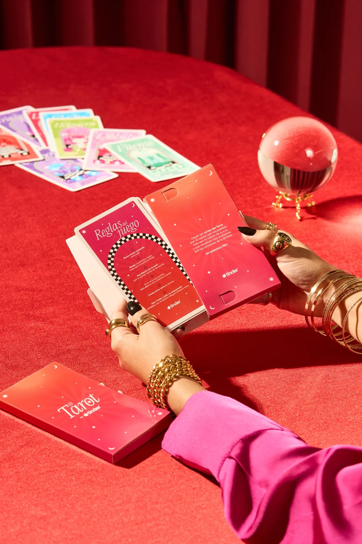 2024_04_10_Shooting_Tarot_Tinder6750
