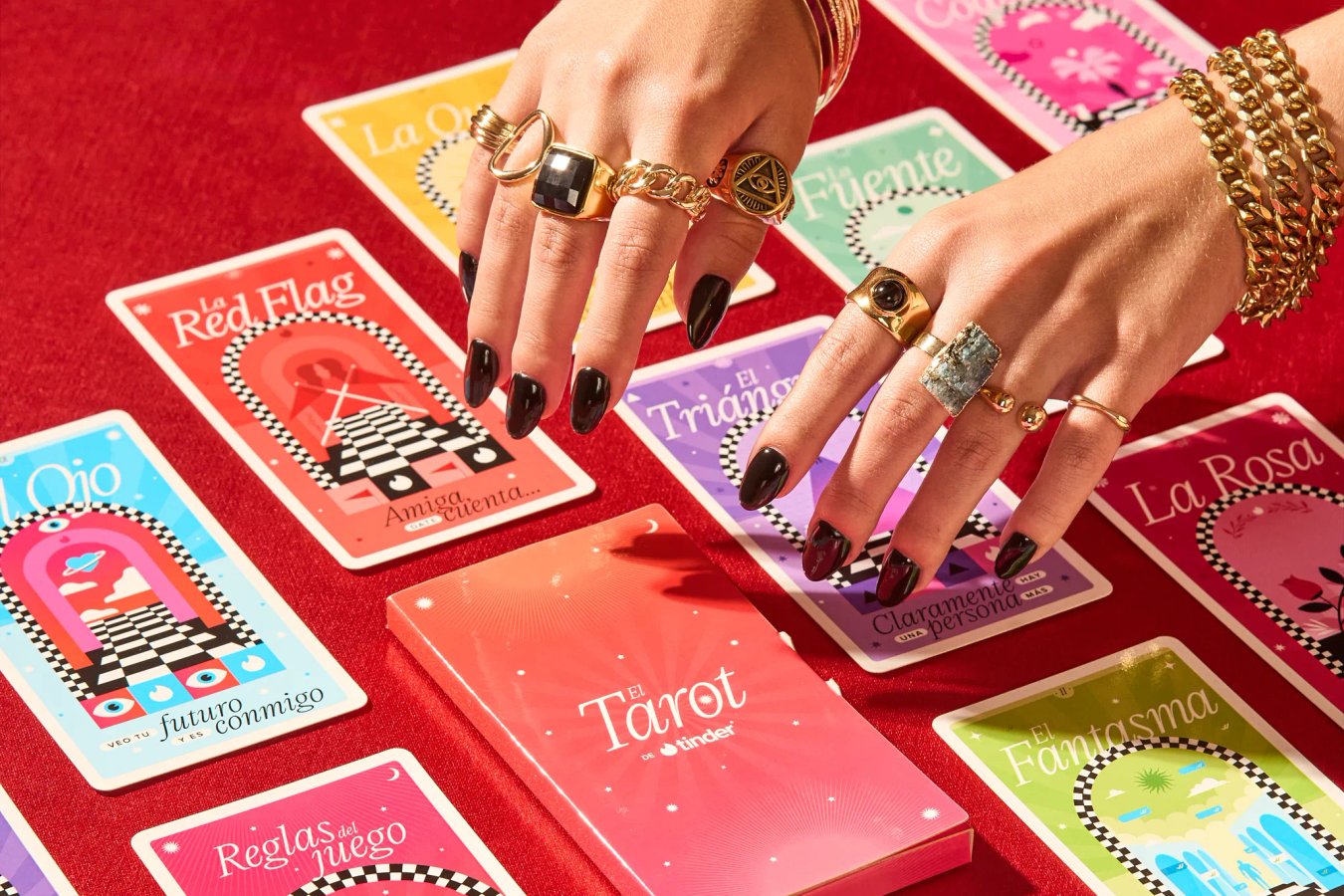 2024_04_10_Shooting_Tarot_Tinder6719