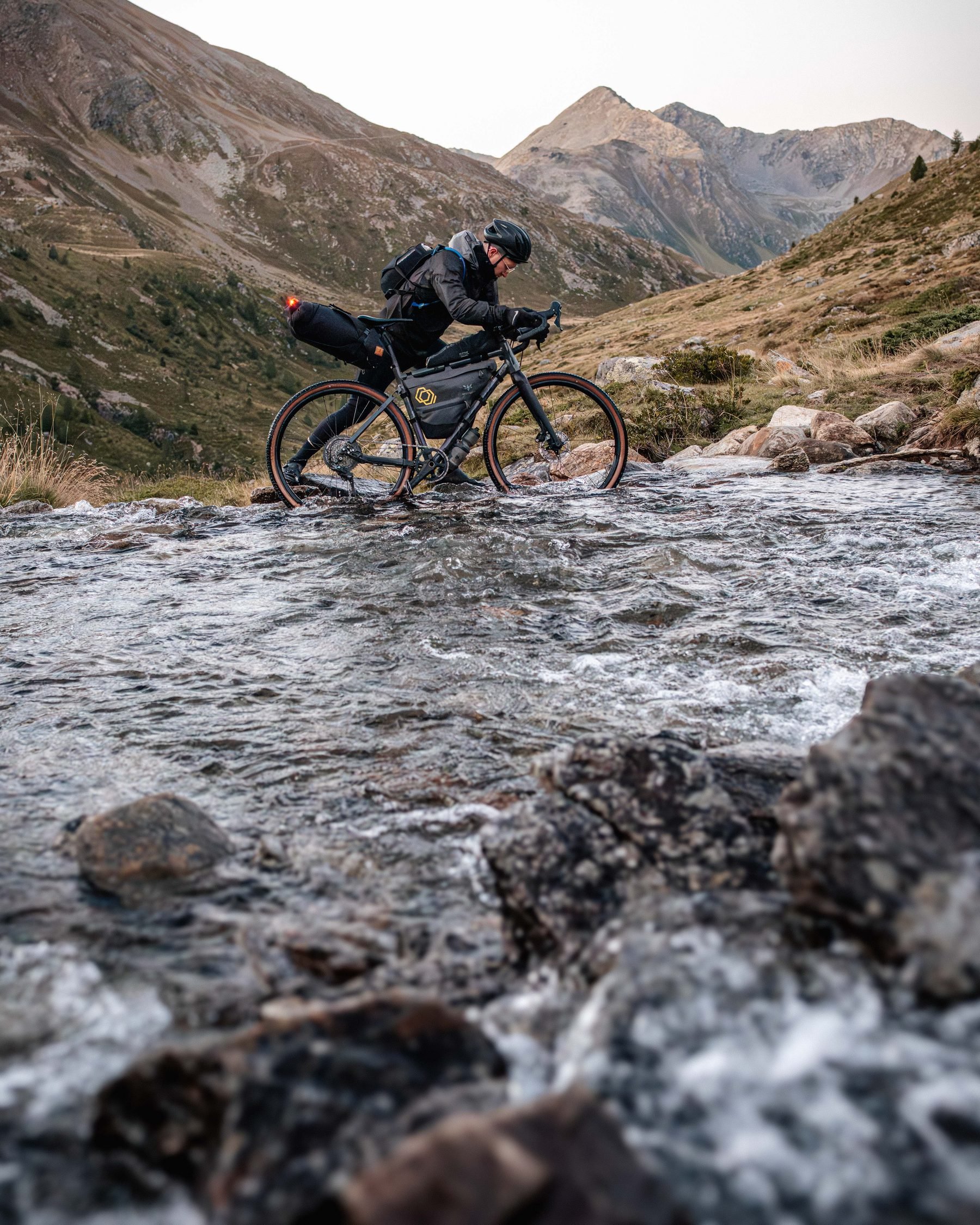 SNEAK PEAKS bikepacking event, Northern Italy