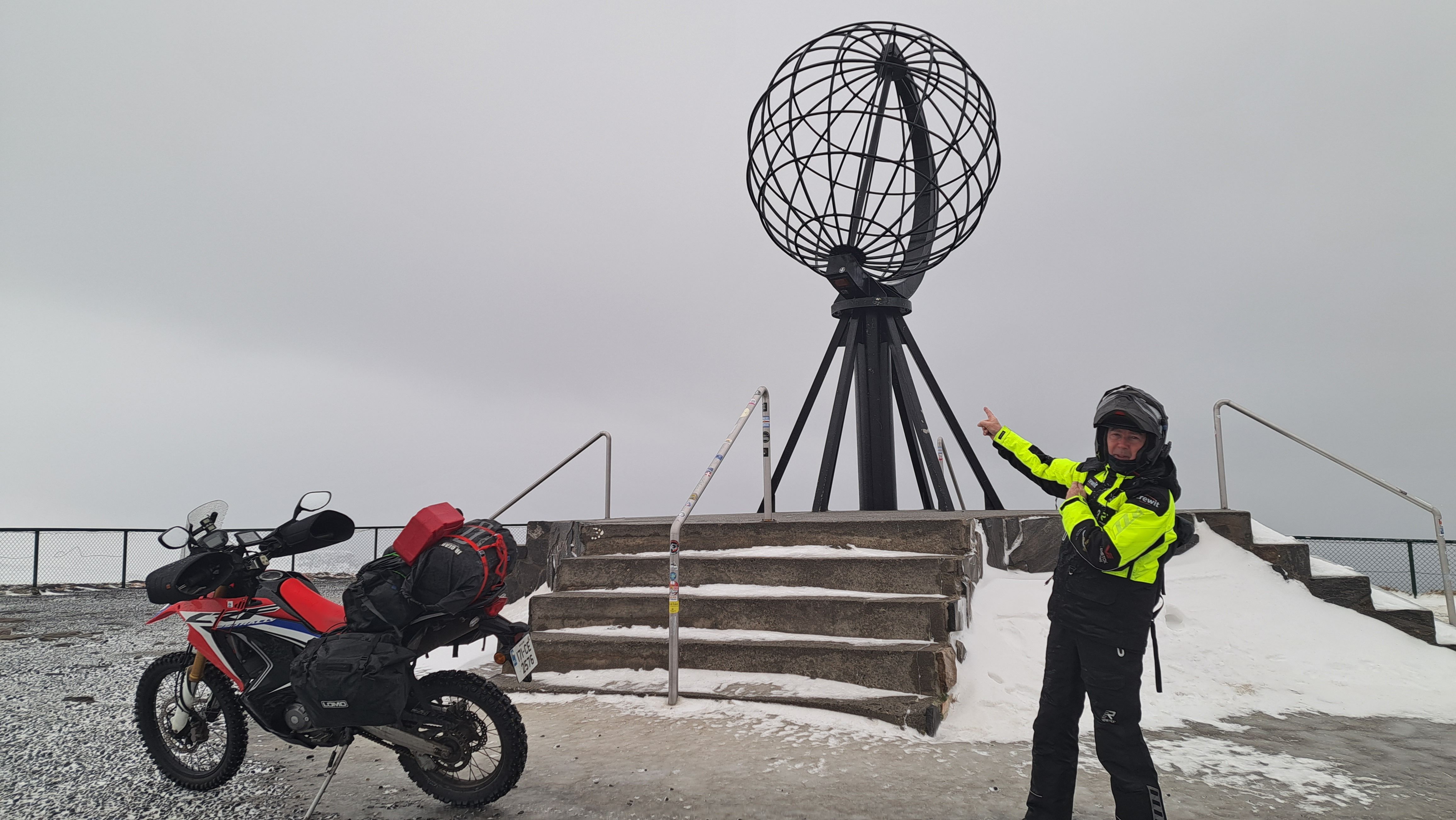 Declan McEvoy at the globe monument, Nordkapp, on his first solo winter attempt