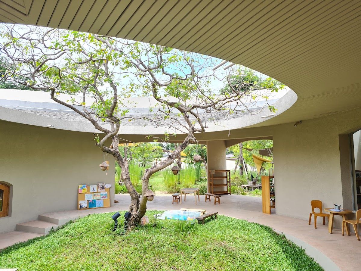 Little Stump(CLOSED FOR RENOVATION) - Image 1