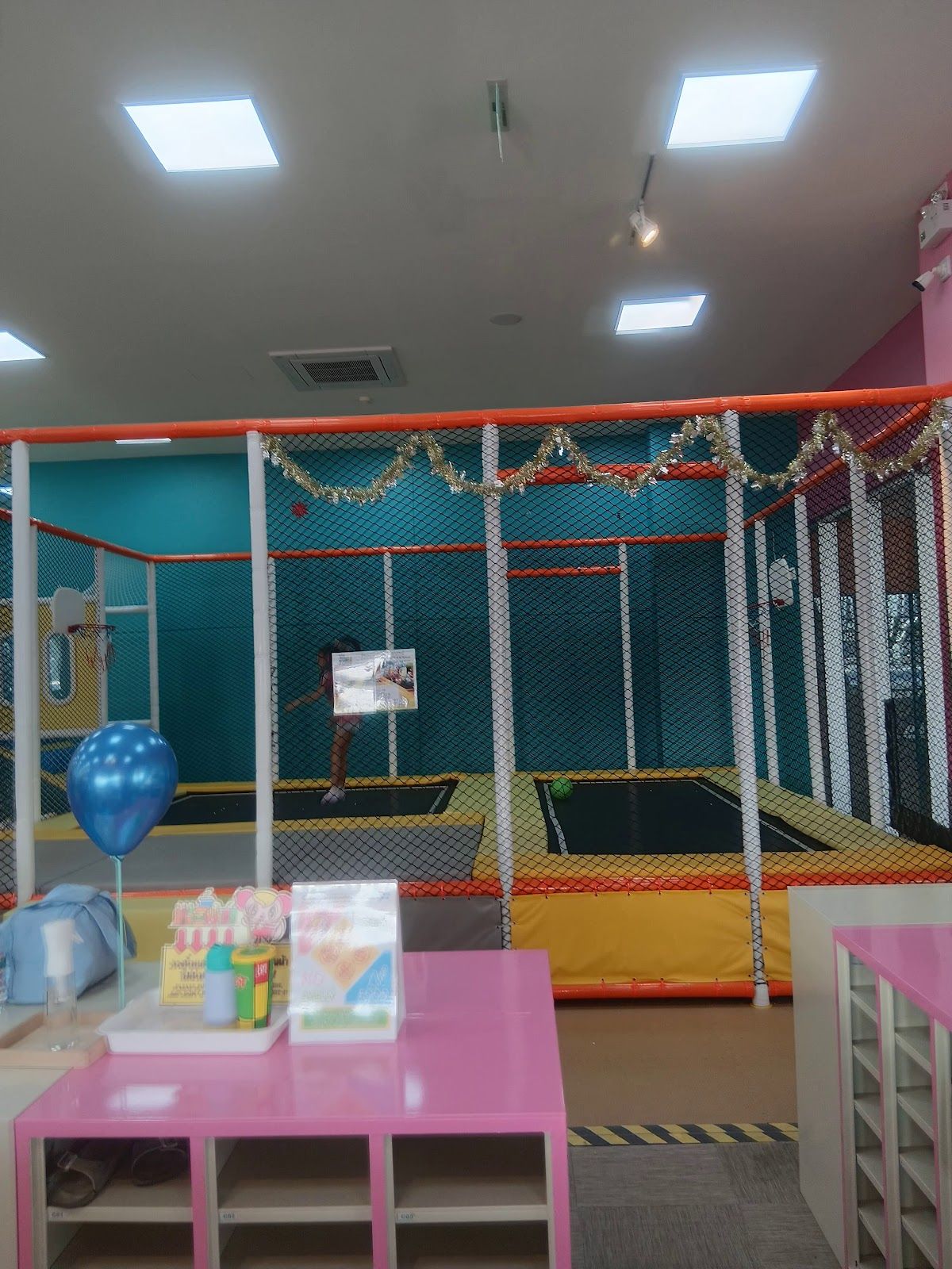 Kid's Box Jumbo by Kidzooona Cosmo Walk - Image 4