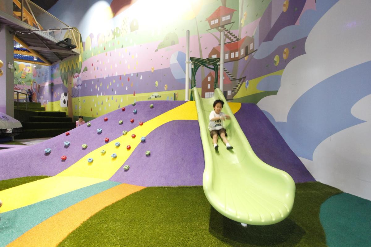 Playmondo Central EastVille - Image 4