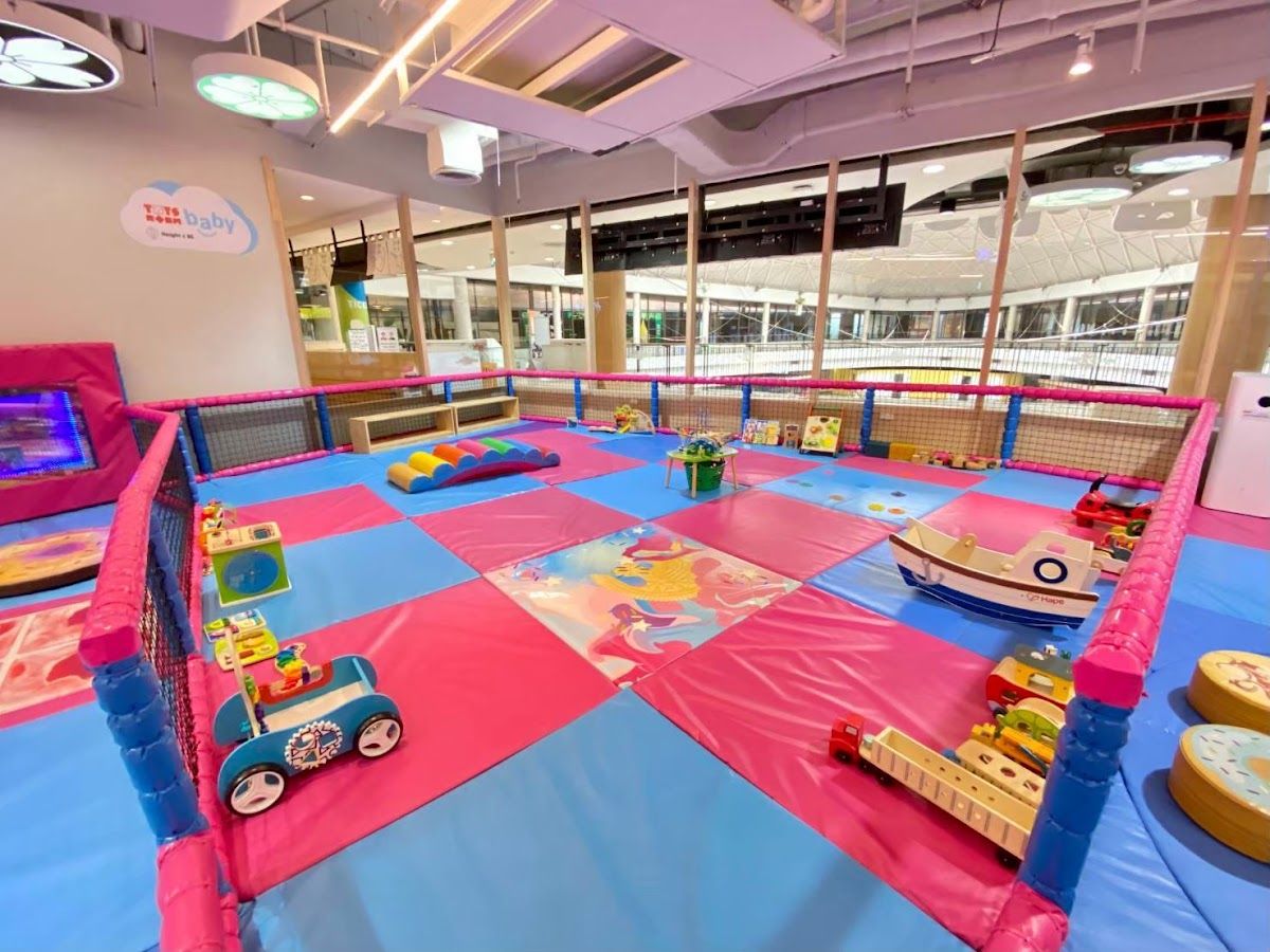  HarborLand Gateway Ekamai - Image 3