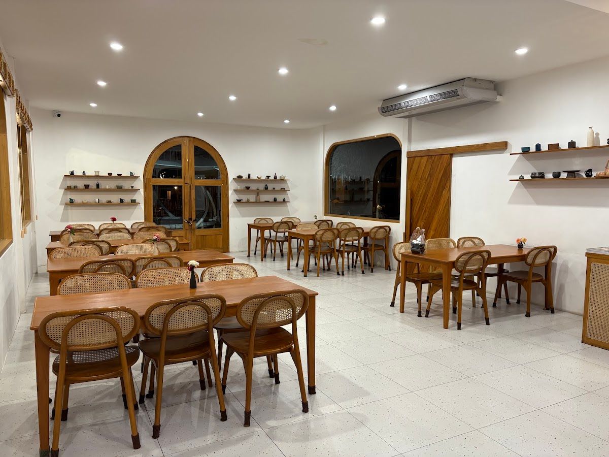 Seven Sisters Kids Cafe & Halal Cuisine - Image 1