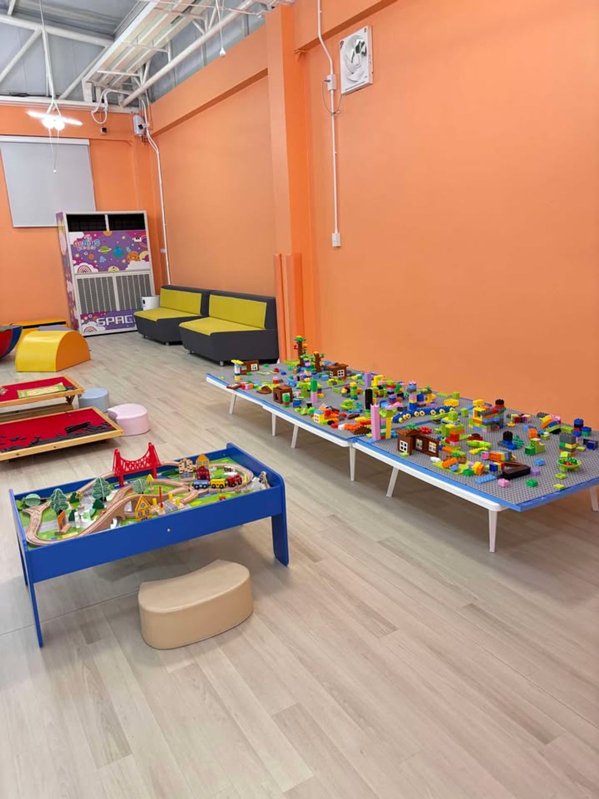 Genius Kids Cafe - Image 9