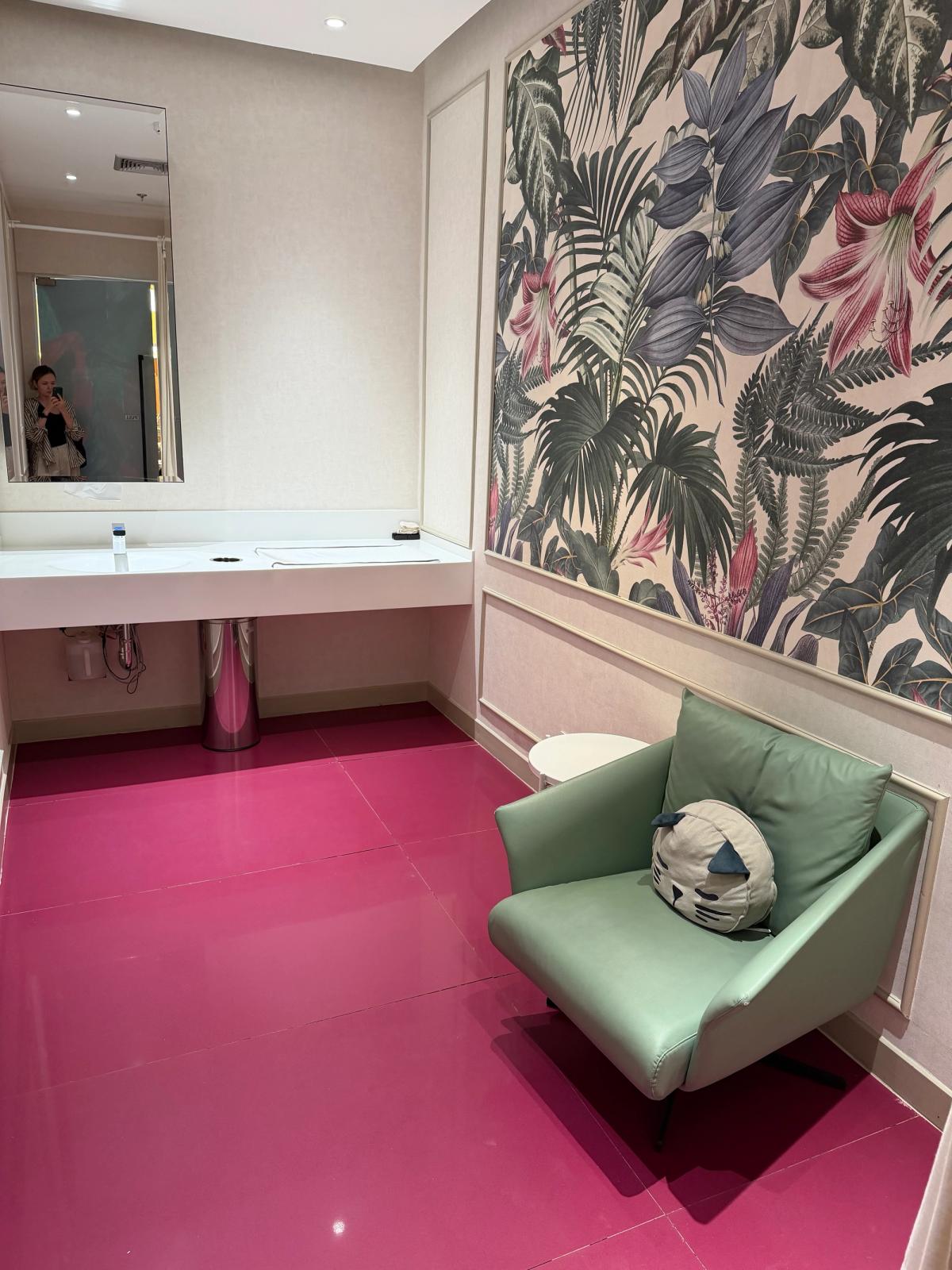 Nursing Room At EmSphere - Image 1