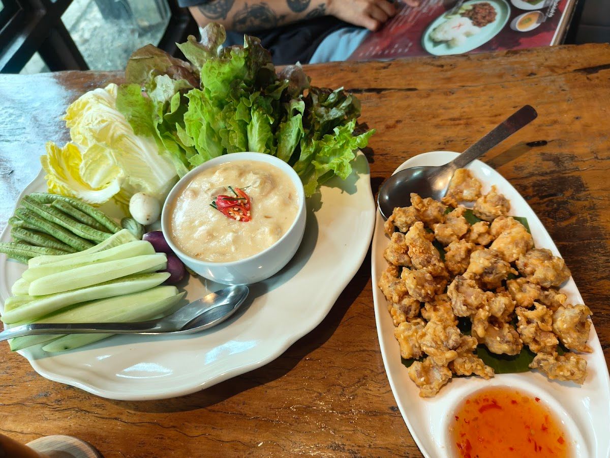 The Rabbit's Grove Cafe & Restaurant - Image 5