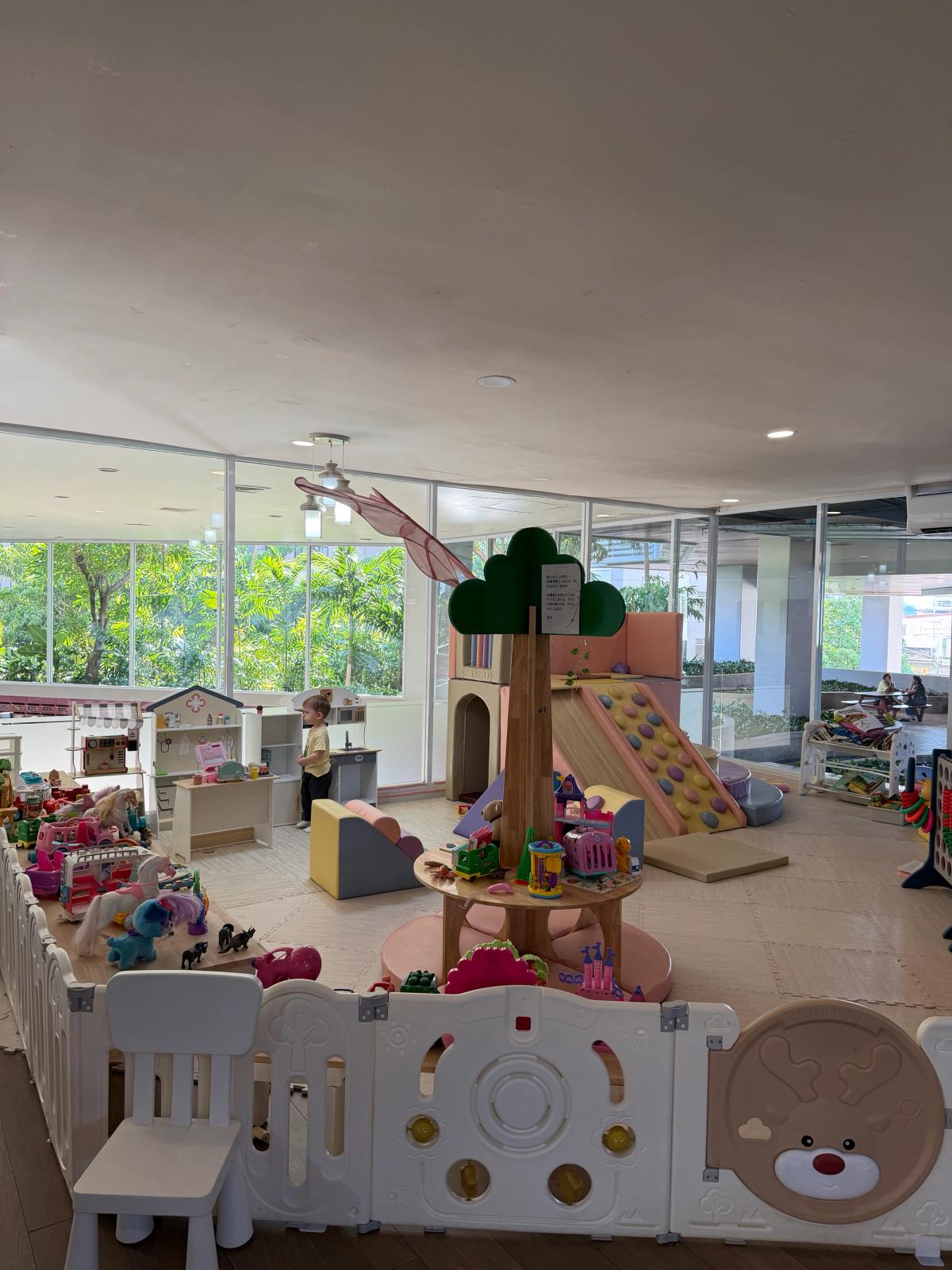 Bailey's Kitchen & Cafe - Image 2