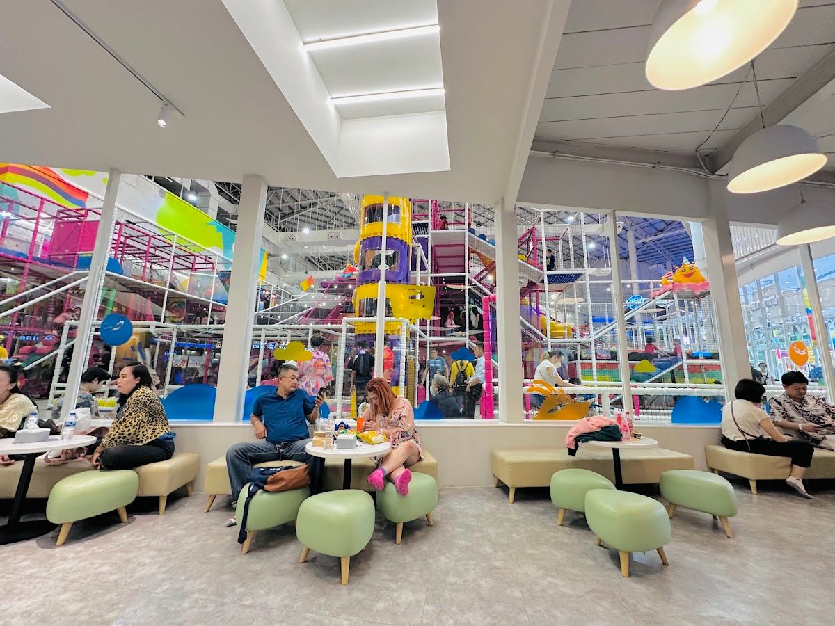 Mega HarborLand Central Westgate - Image 9