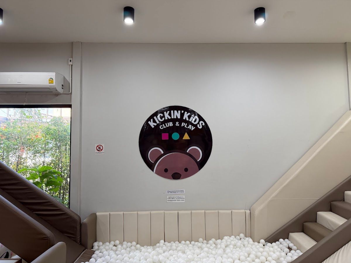 Kickin’ kids club & play - Image 6