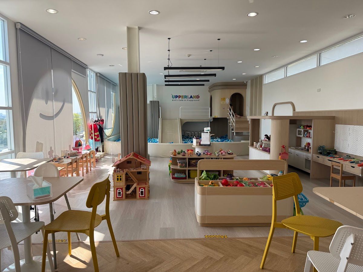 Upperland Kid's Cafe - Image 3