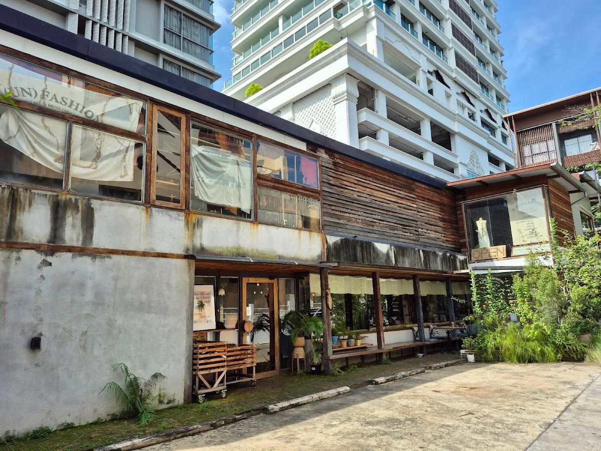 (un)FASHION - Image 8