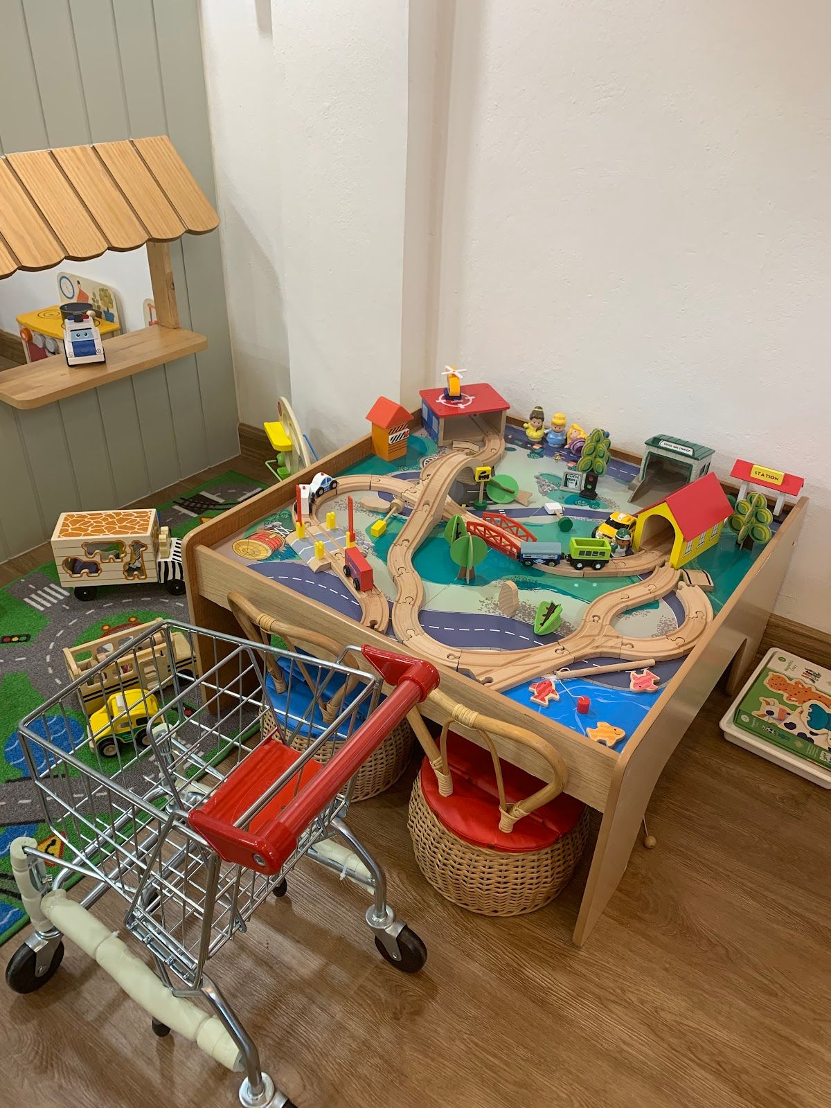 Bumpsy Daisy Cafe and Community - Image 10