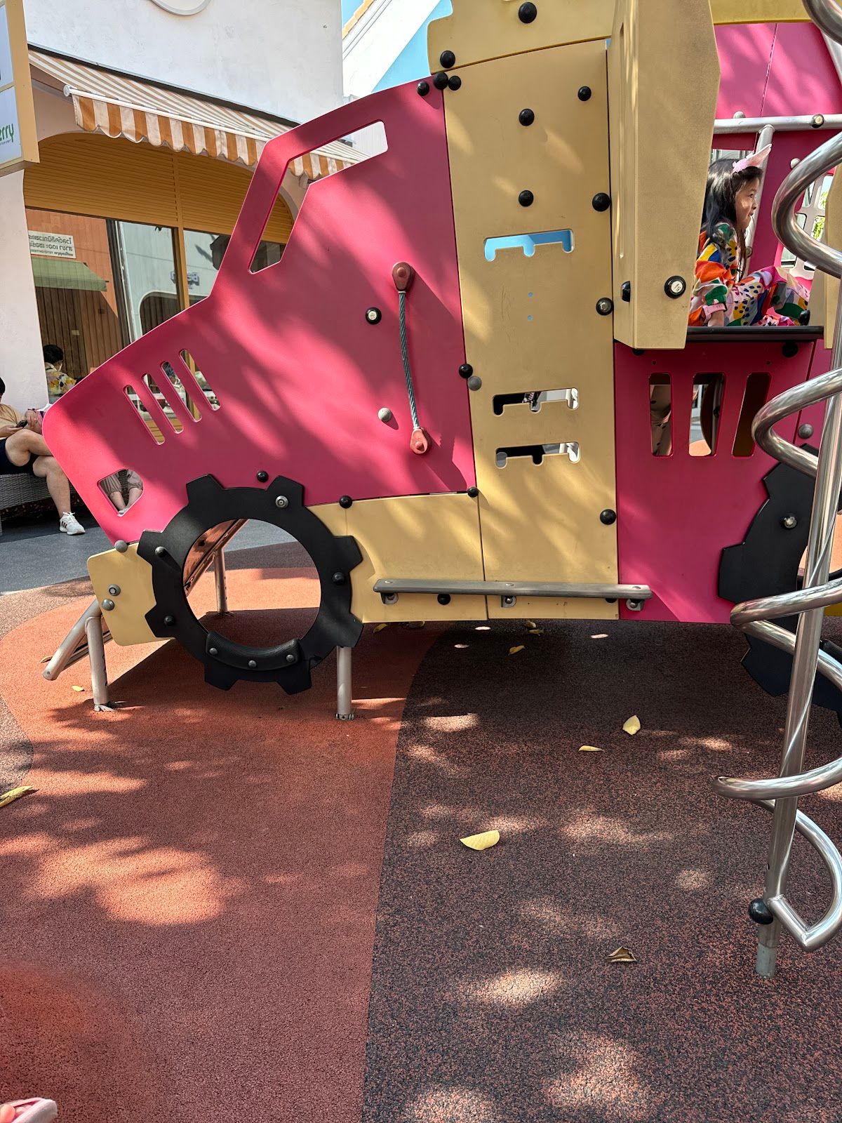 Playground the Circle Ratchapruk - Image 4