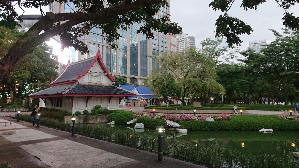 Benchasiri Park - Image 8