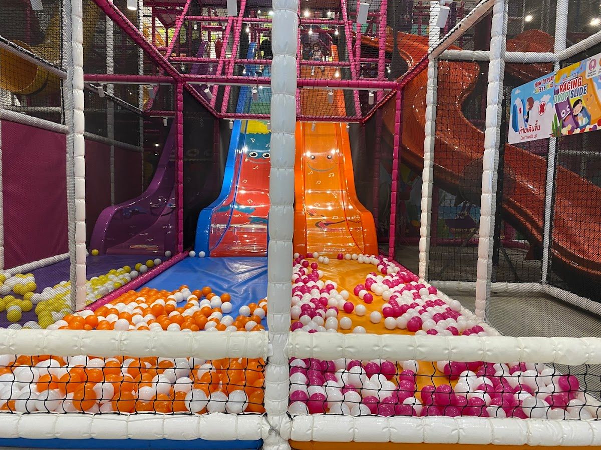 Mega HarborLand Central Westgate - Image 2