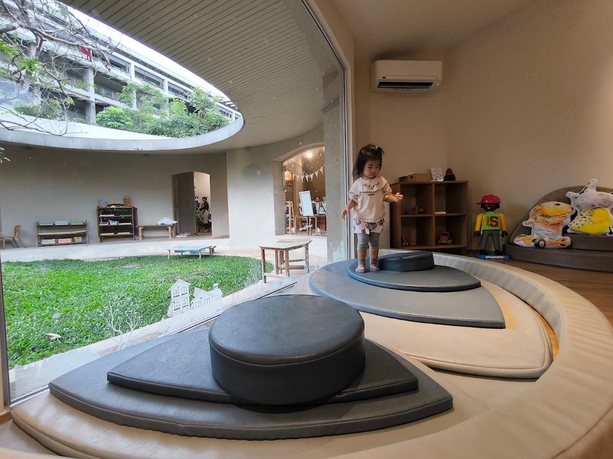 Little Stump(CLOSED FOR RENOVATION) - Image 2