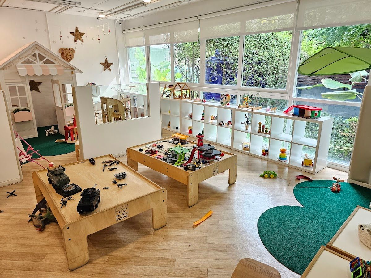 Mari go round Premium Kids Cafe - Image 3