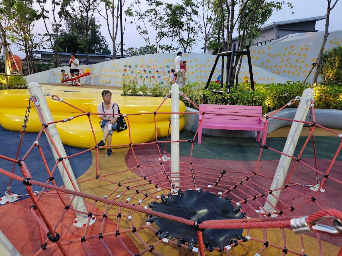 Common Playground - Image 8