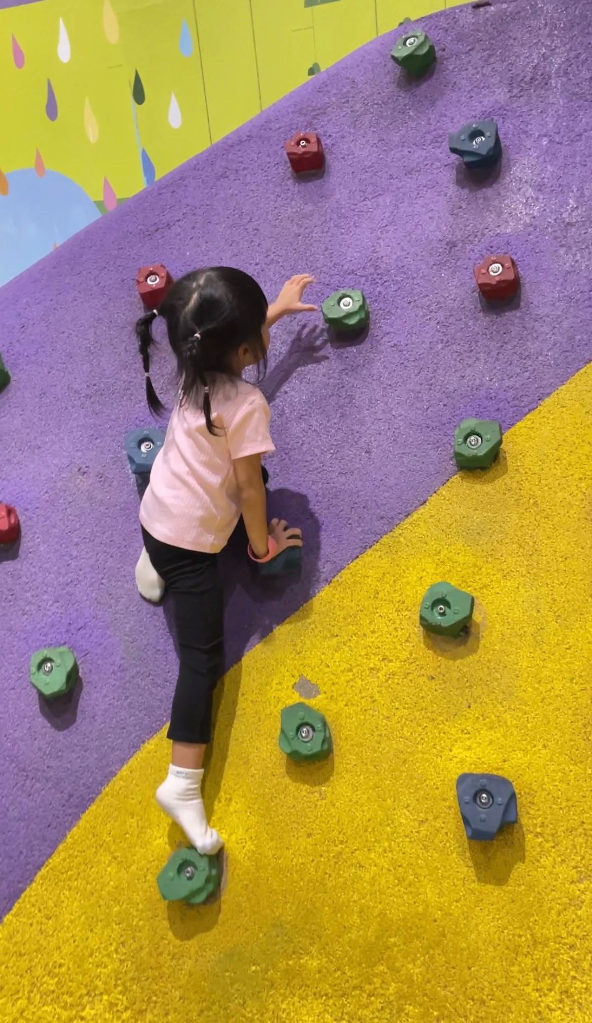 Playmondo Central EastVille - Image 8