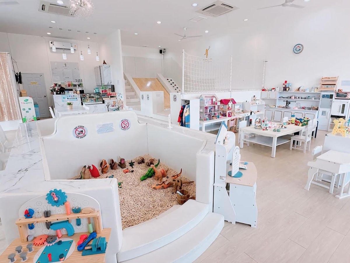 Twinkle Kids Cafe and Playhouse - Image 1