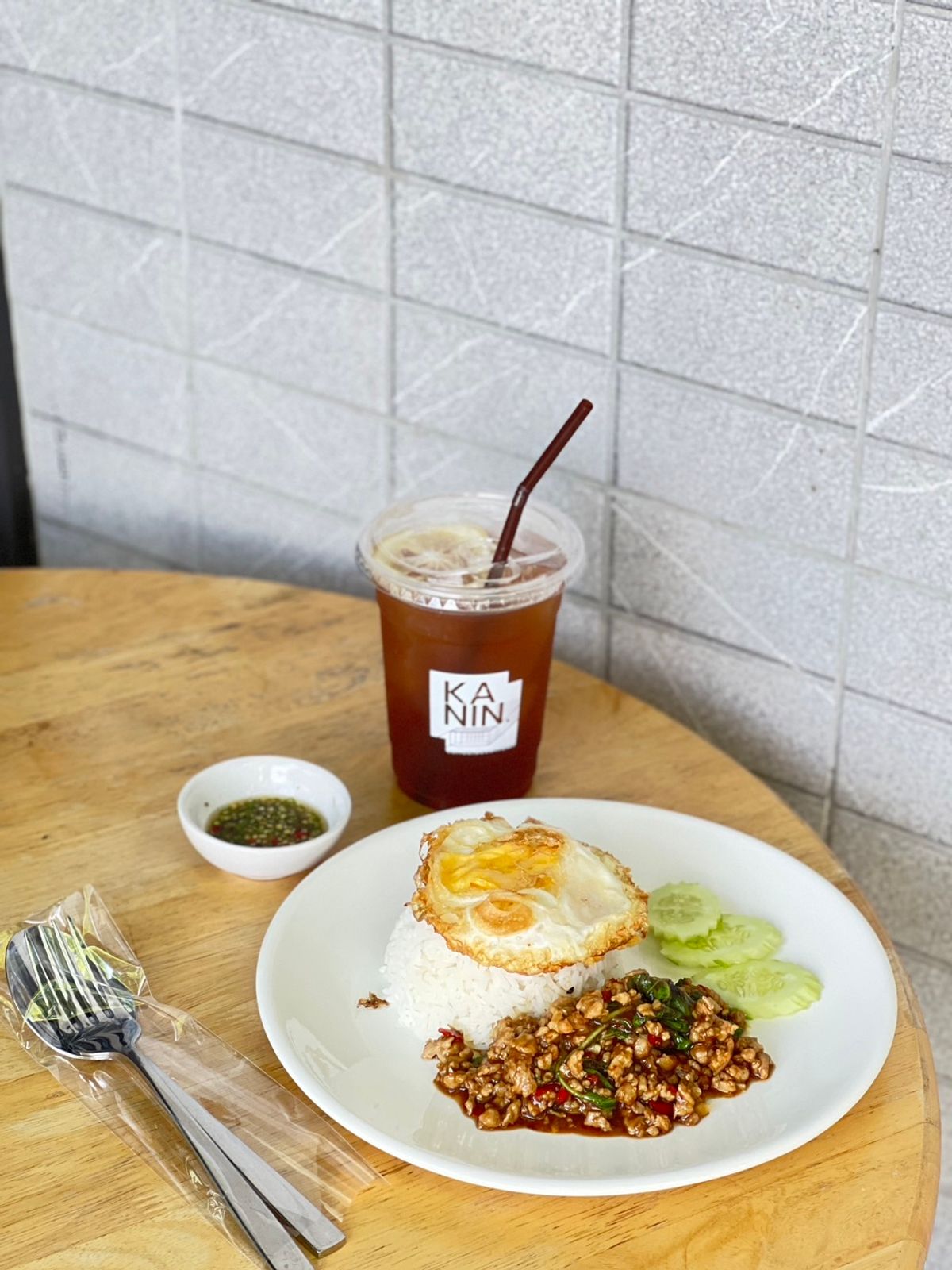 Kanin.cafe - Image 2