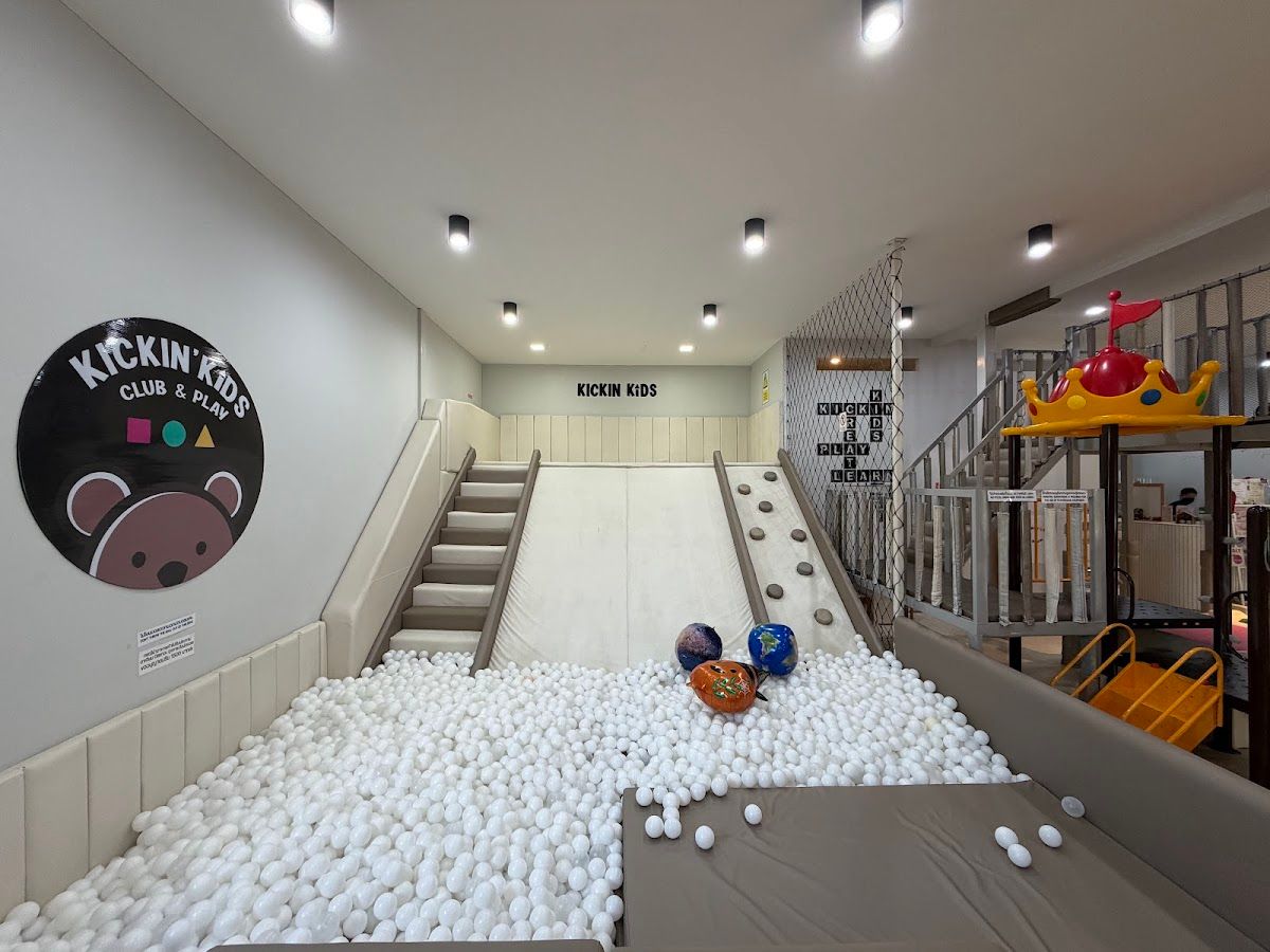 Kickin’ kids club & play - Image 3