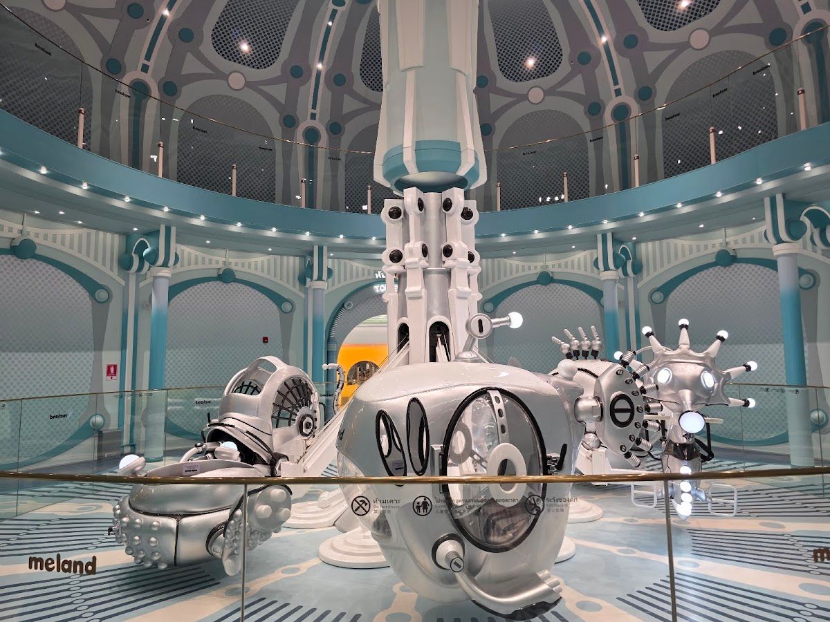 MELAND Siam Paragon Bangkok - Image 1