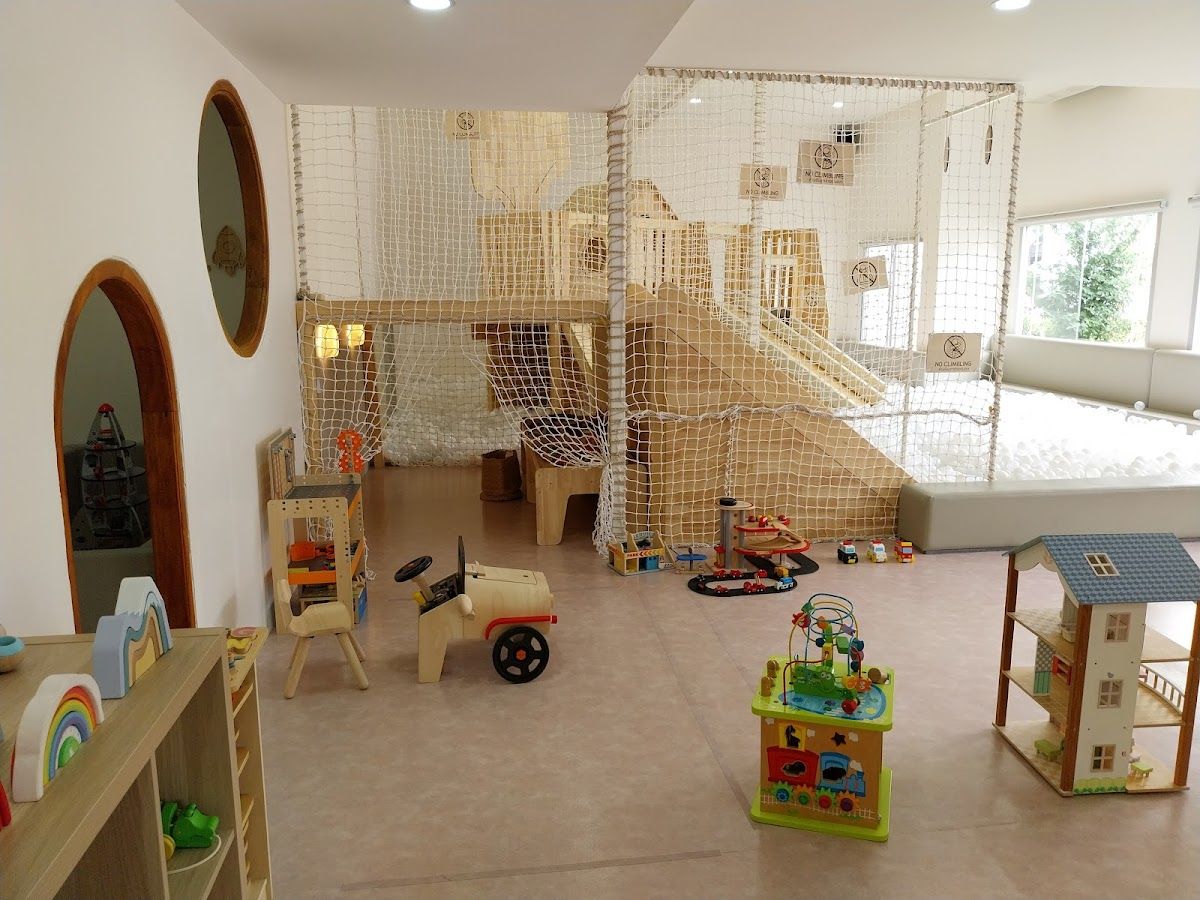 Little dude playhouse - Image 6