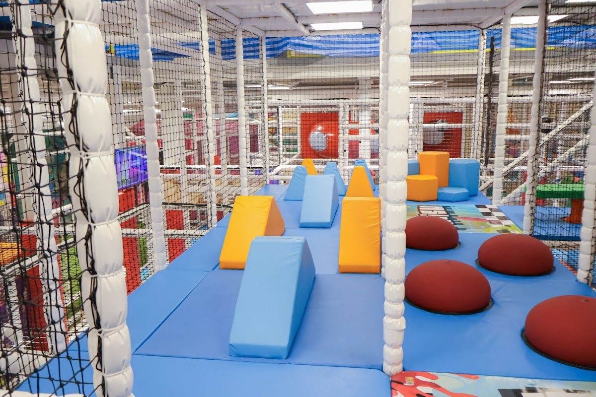 Mega HarborLand The Mall Lifestore Bangkae - Image 4